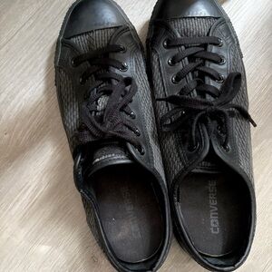 Converse Men's Textured Black Sneakers